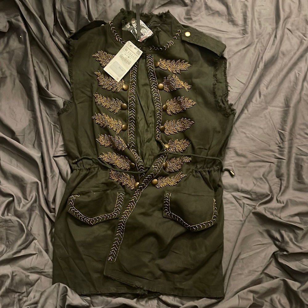 Zara women’s vest hunter green size medium